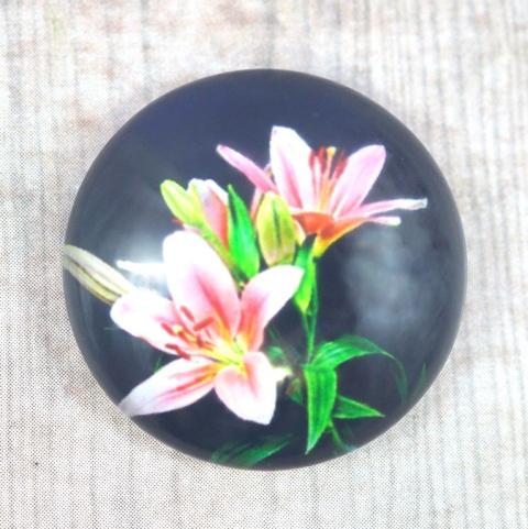 KABOSZON SZKLANY KWIATY 20 mm KABOSZON SZKLANY KWIATY 20 mm