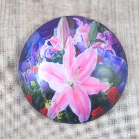 KABOSZON SZKLANY KWIATY 18 mm KABOSZON SZKLANY KWIATY 18 mm
