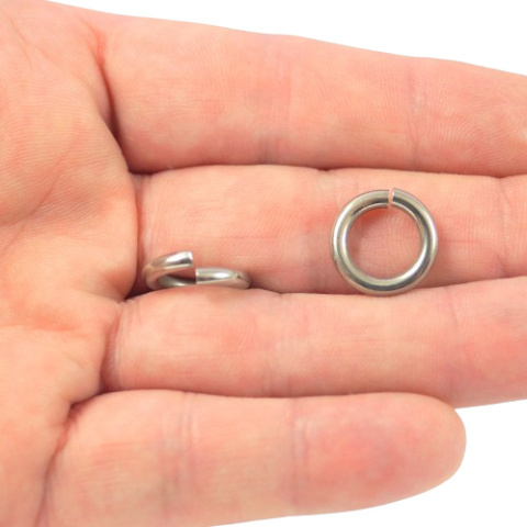 KÓŁKO MONTAŻOWE OTWARTE 14x2,5 mm 10 szt. KÓŁKO MONTAŻOWE OTWARTE 14x2,5 mm 10 szt.