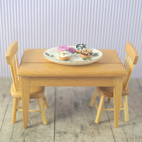 MINIATUROWY TALERZYK PORCELANOWY