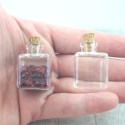 MINI BUTELECZKA SZKLANA KWADRATOWA MINI BUTELECZKA SZKLANA KWADRATOWA